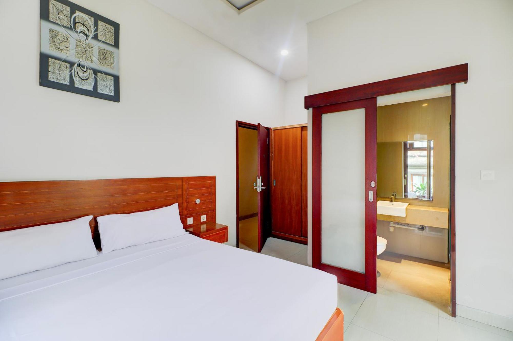 Collection O Bali Near Formerly Akarsa Transit 2* Sanur
